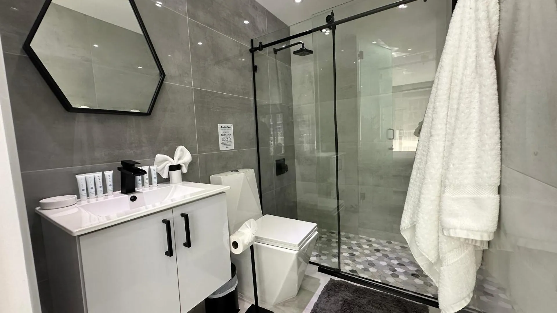 Ocean Front Coral Luxury Apartment San Juan 0*,